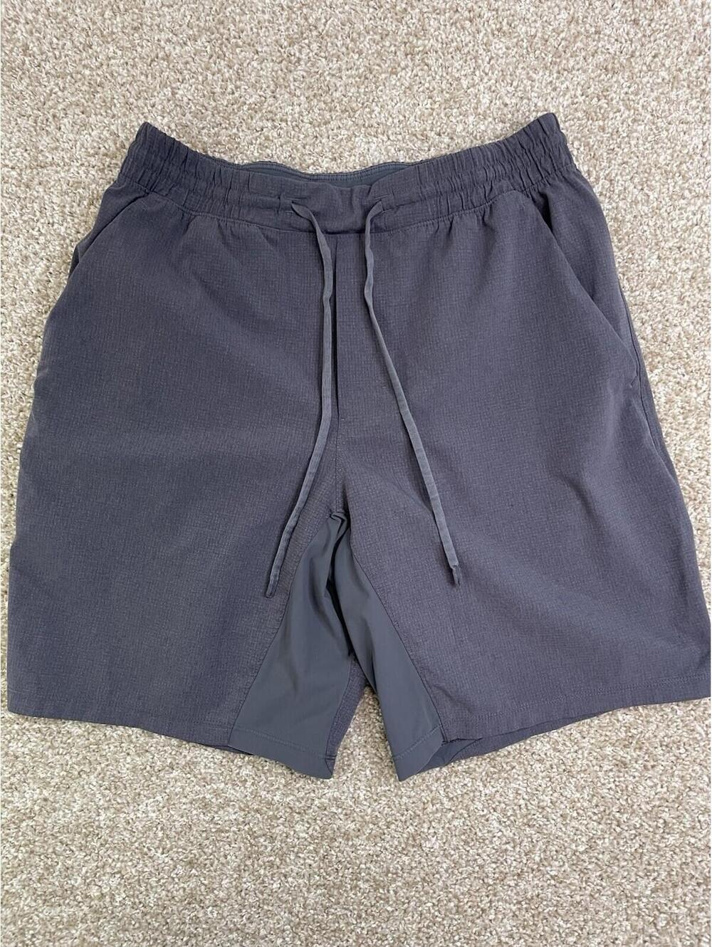 Lululemon Bowline Shorts Mens L Navy Gray Luxury Golf